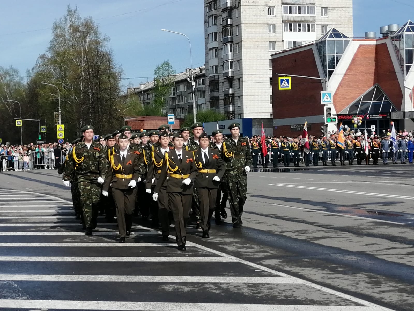 За лучшую строевую подготовку.